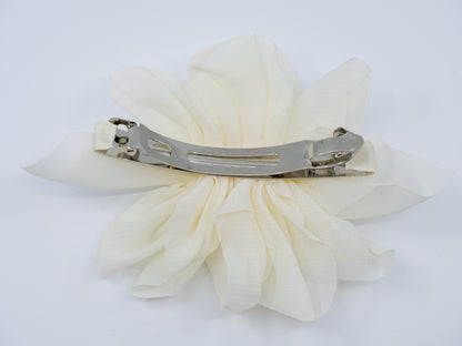 Haarclip in Blumen-Optik Weiß